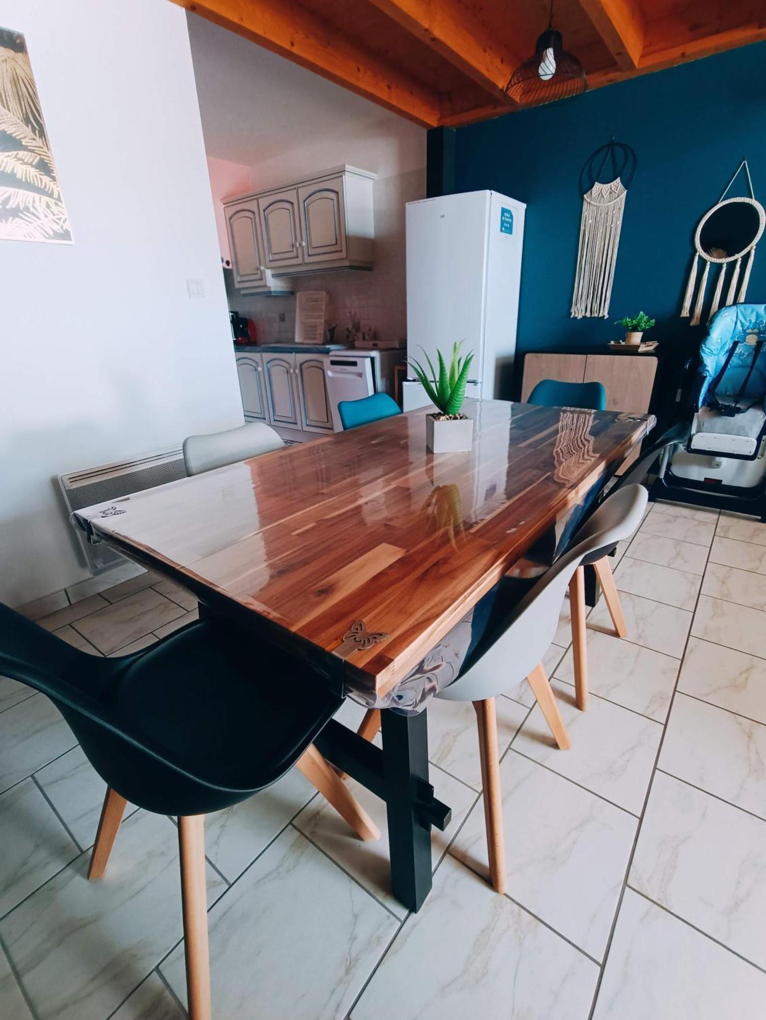 Maison Vendeenne: Beachside Family Retreat with Baby Amenities Saint-Hilaire-de-Riez Exterior photo